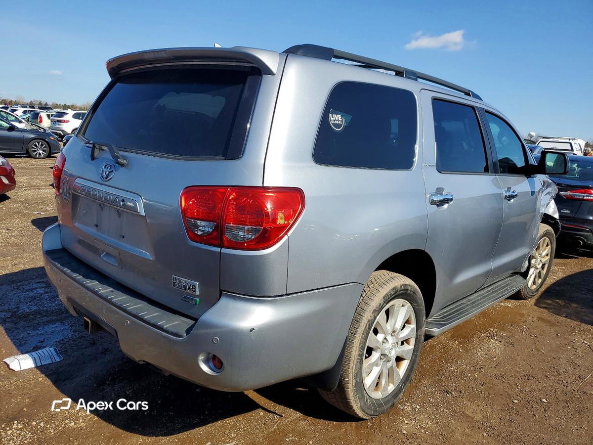 Toyota Sequoia 2013