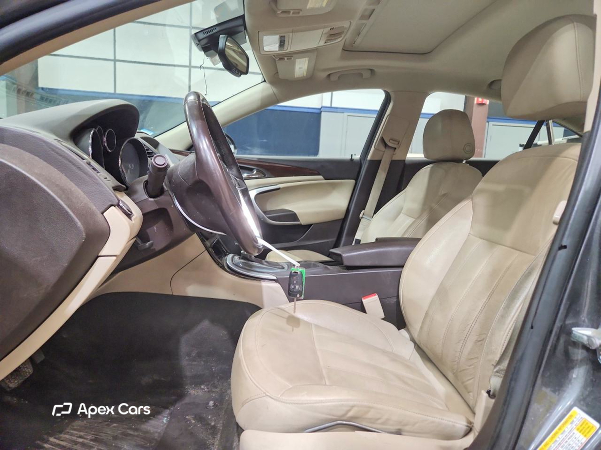 Buick Regal 2011