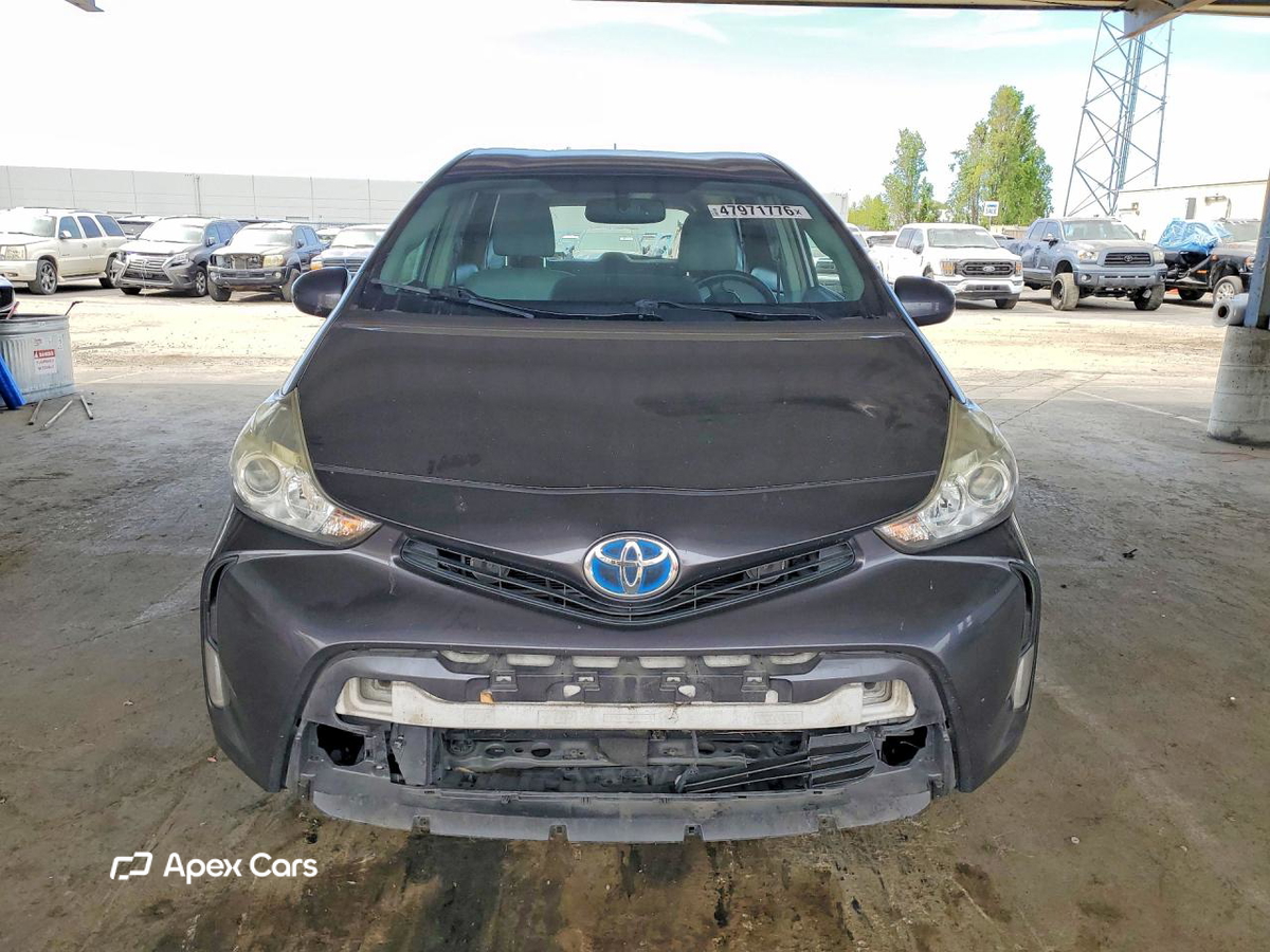 Toyota Prius 2015