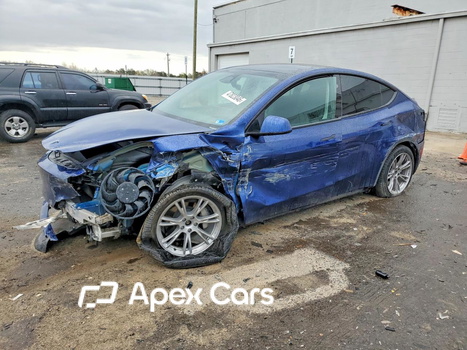 Tesla Model Y 2024 - Zdjęcie 1 z 12