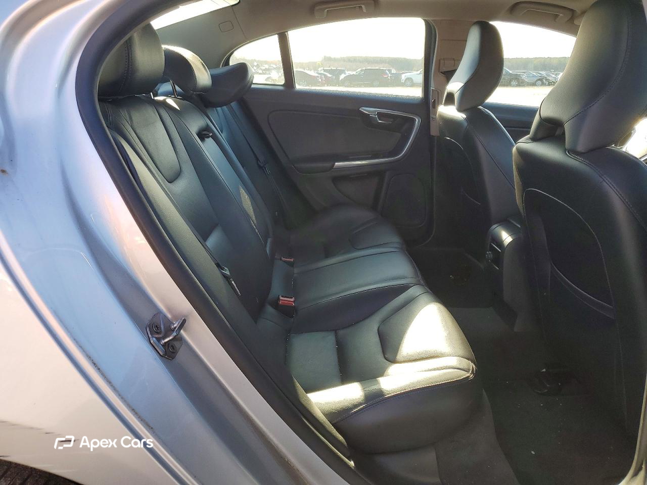 Volvo S60 2015