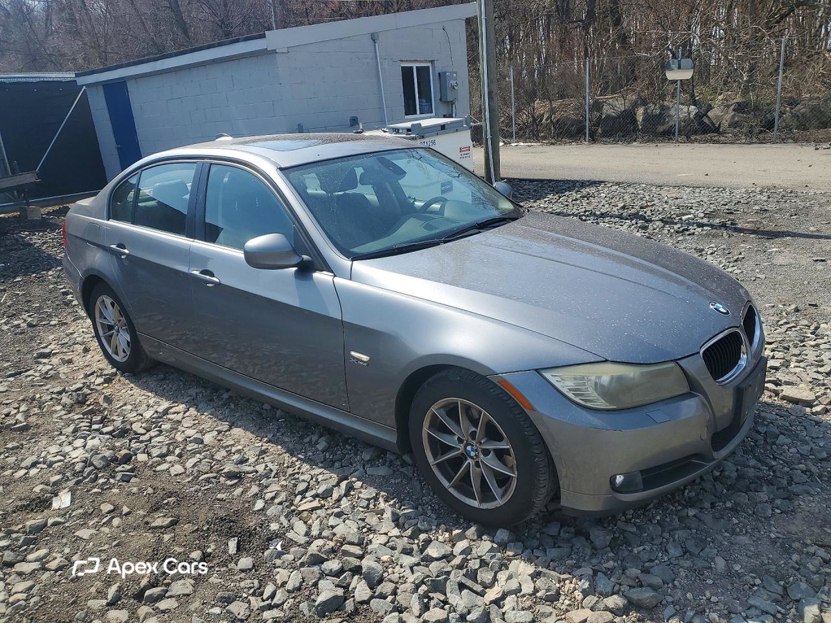 BMW Series 3 2010