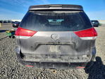 Toyota Sienna 2011