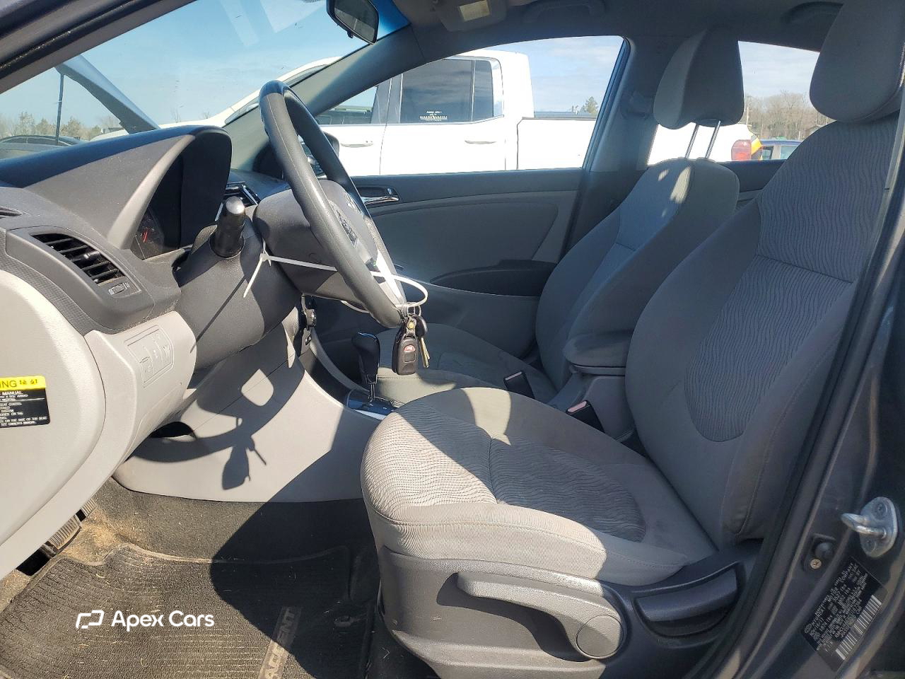 Hyundai Accent 2012