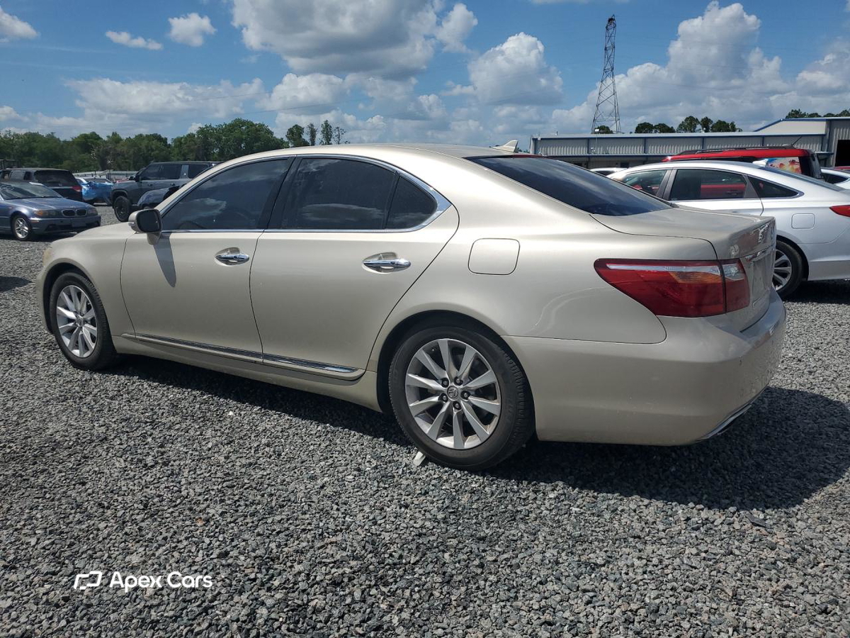Lexus LS 2011