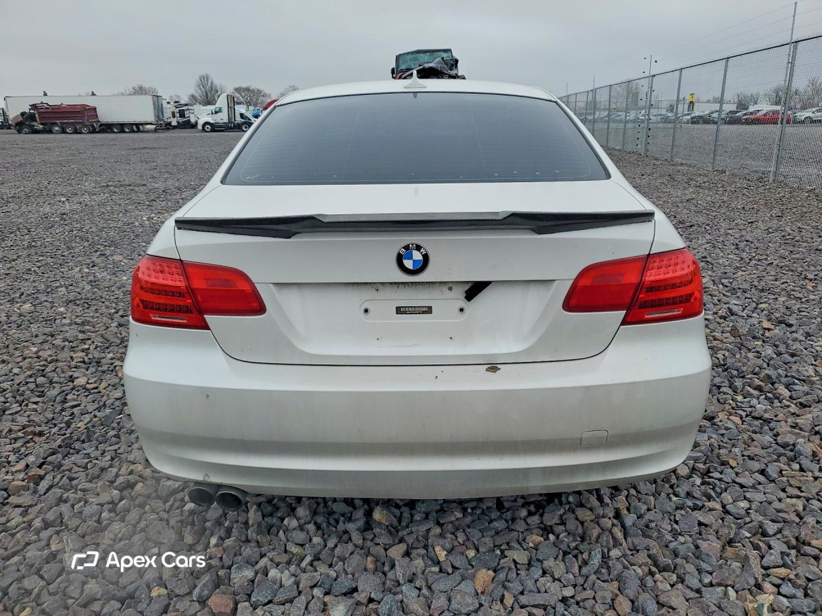 BMW Series 3 2012