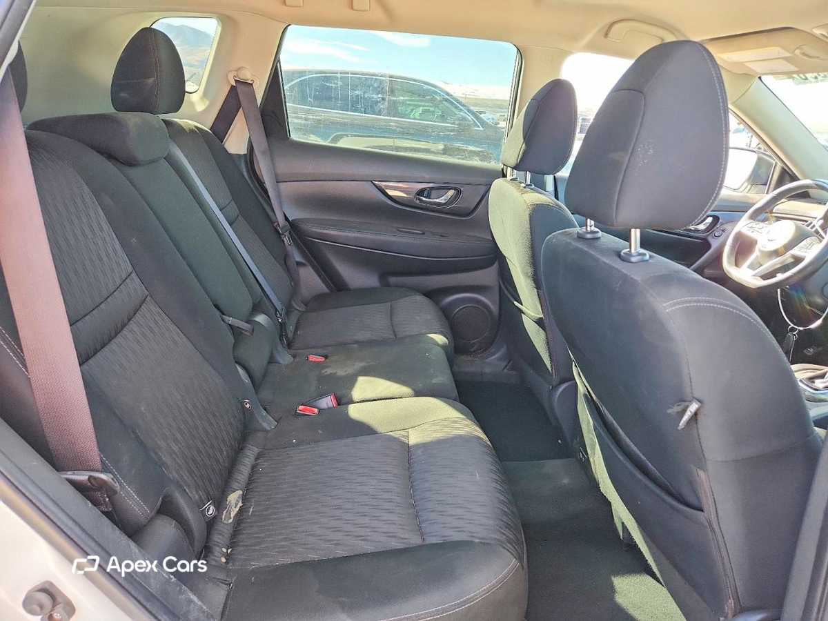 Nissan Rogue 2020