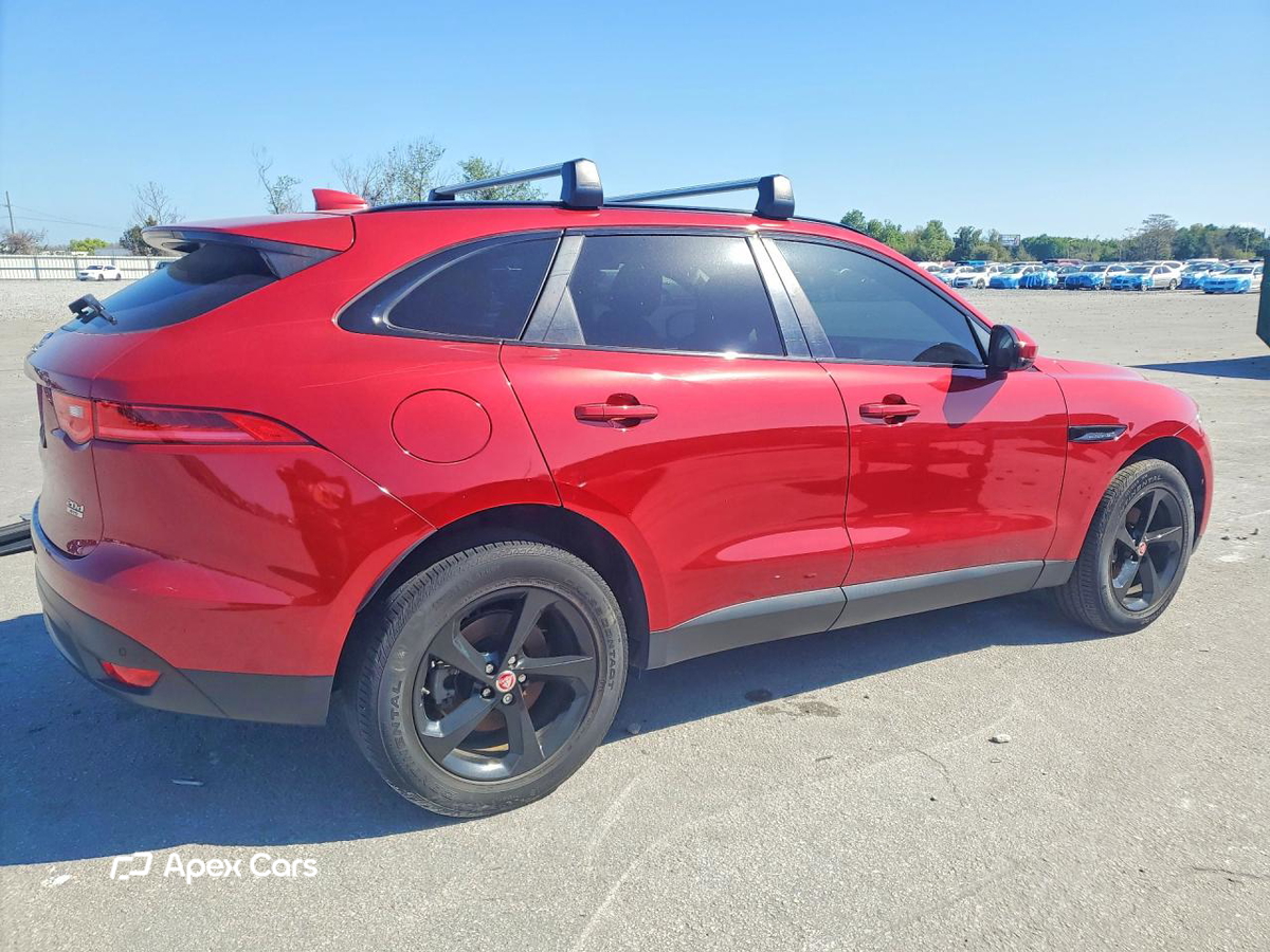 Jaguar F-Pace 2017