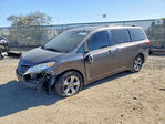 Toyota Sienna 2015