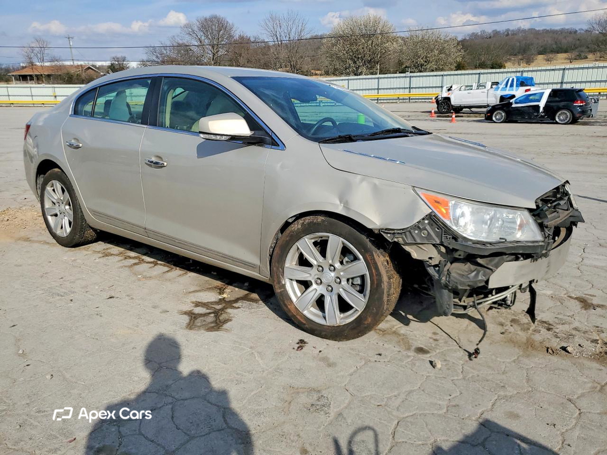 Buick LaCrosse 2011