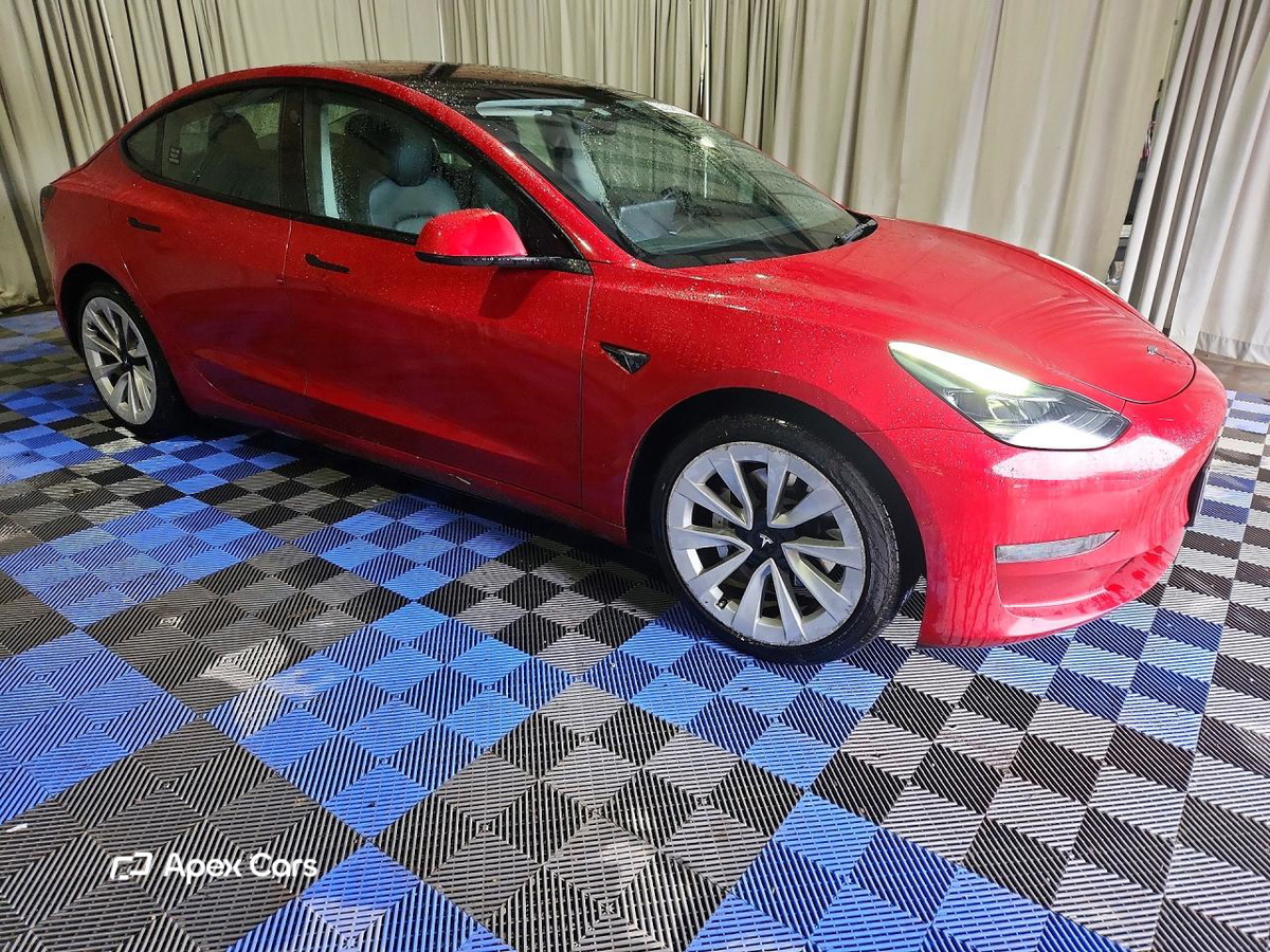 Tesla Model 3 2022