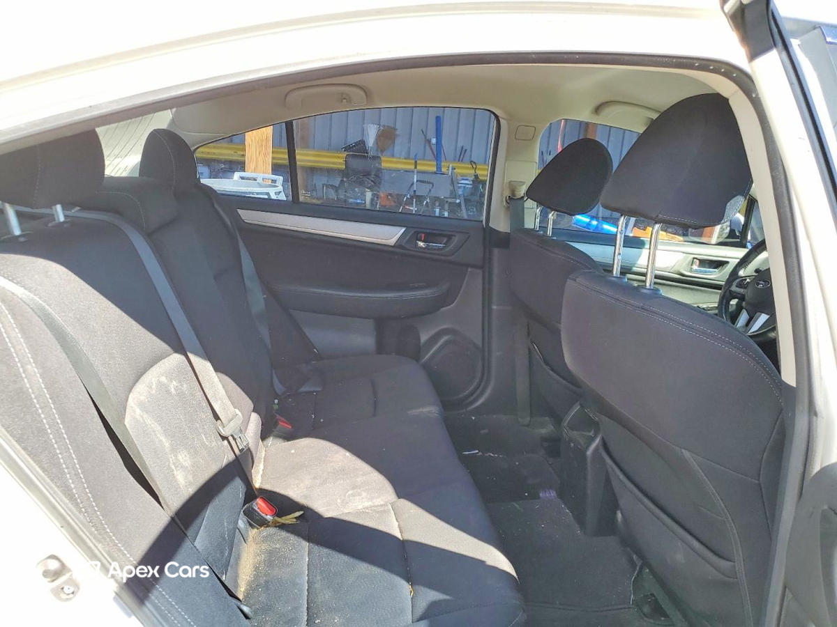 Subaru Legacy 2015