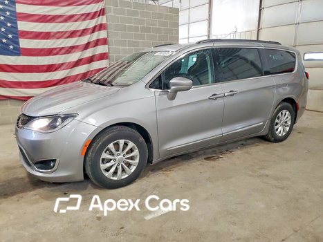 Chrysler Pacifica 2017 - Zdjęcie 1 z 13