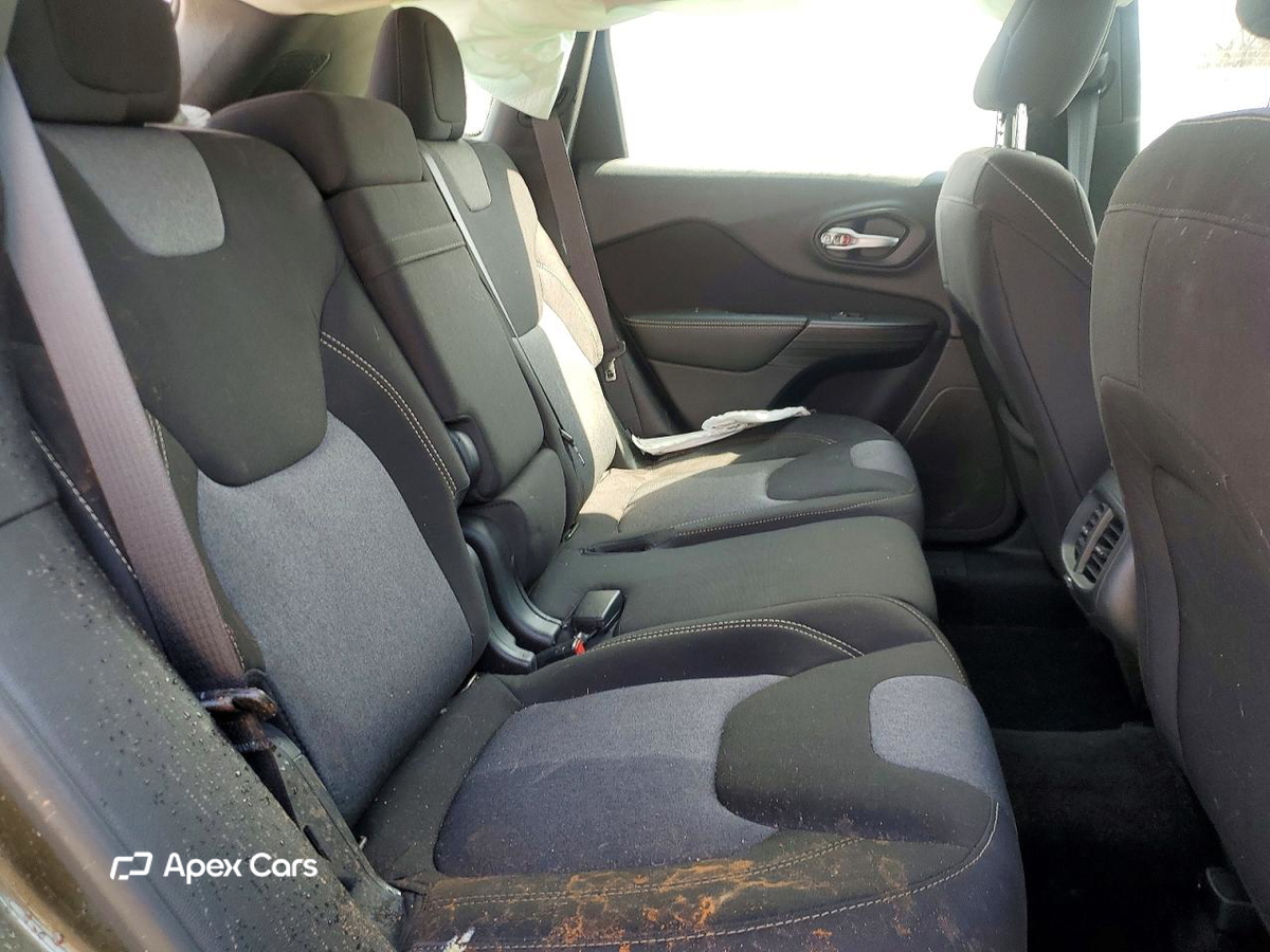 Jeep Cherokee 2016