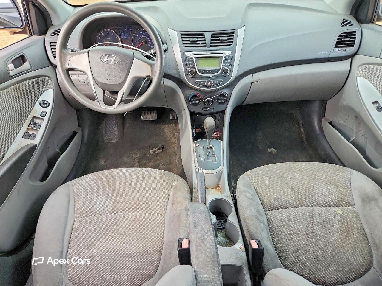 Hyundai Accent 2012