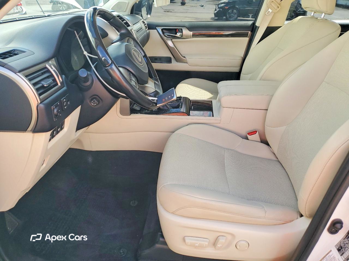 Lexus GX 2021