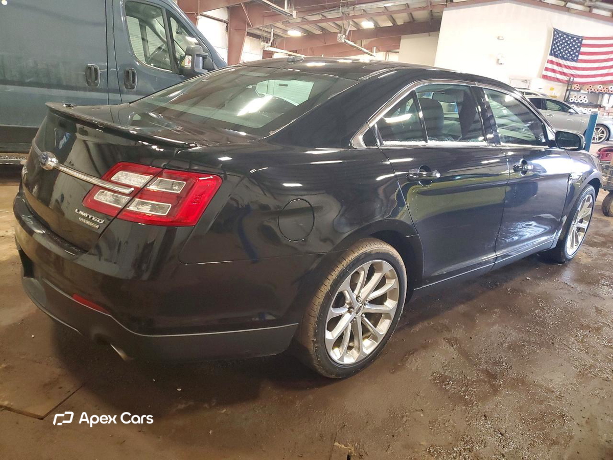 Ford Taurus 2018