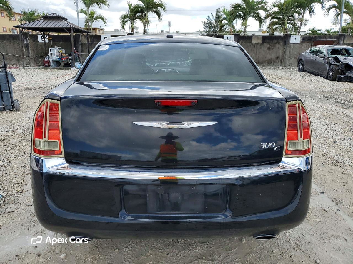 Chrysler 300C 2013