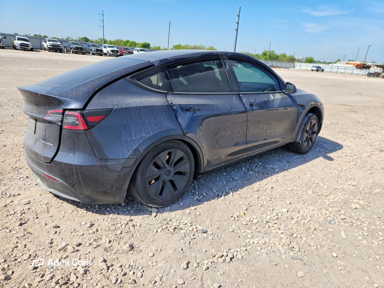 Tesla Model Y 2024