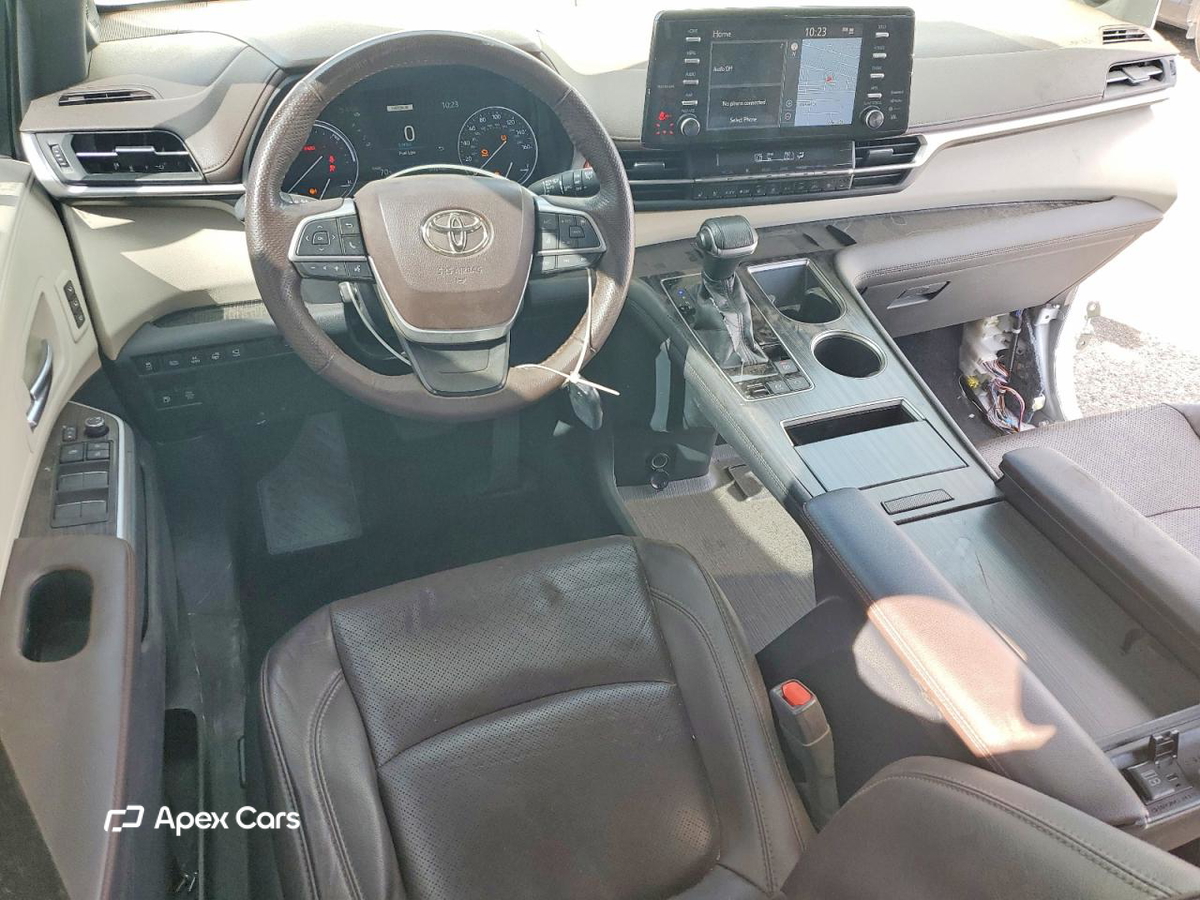 Toyota Sienna 2021