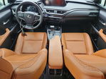 Lexus UX 2020
