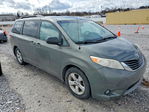 Toyota Sienna 2011