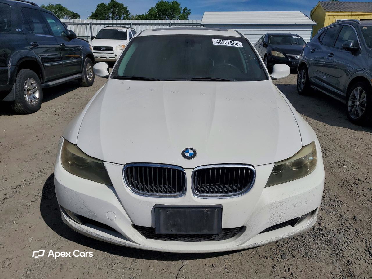 BMW Series 3 2011
