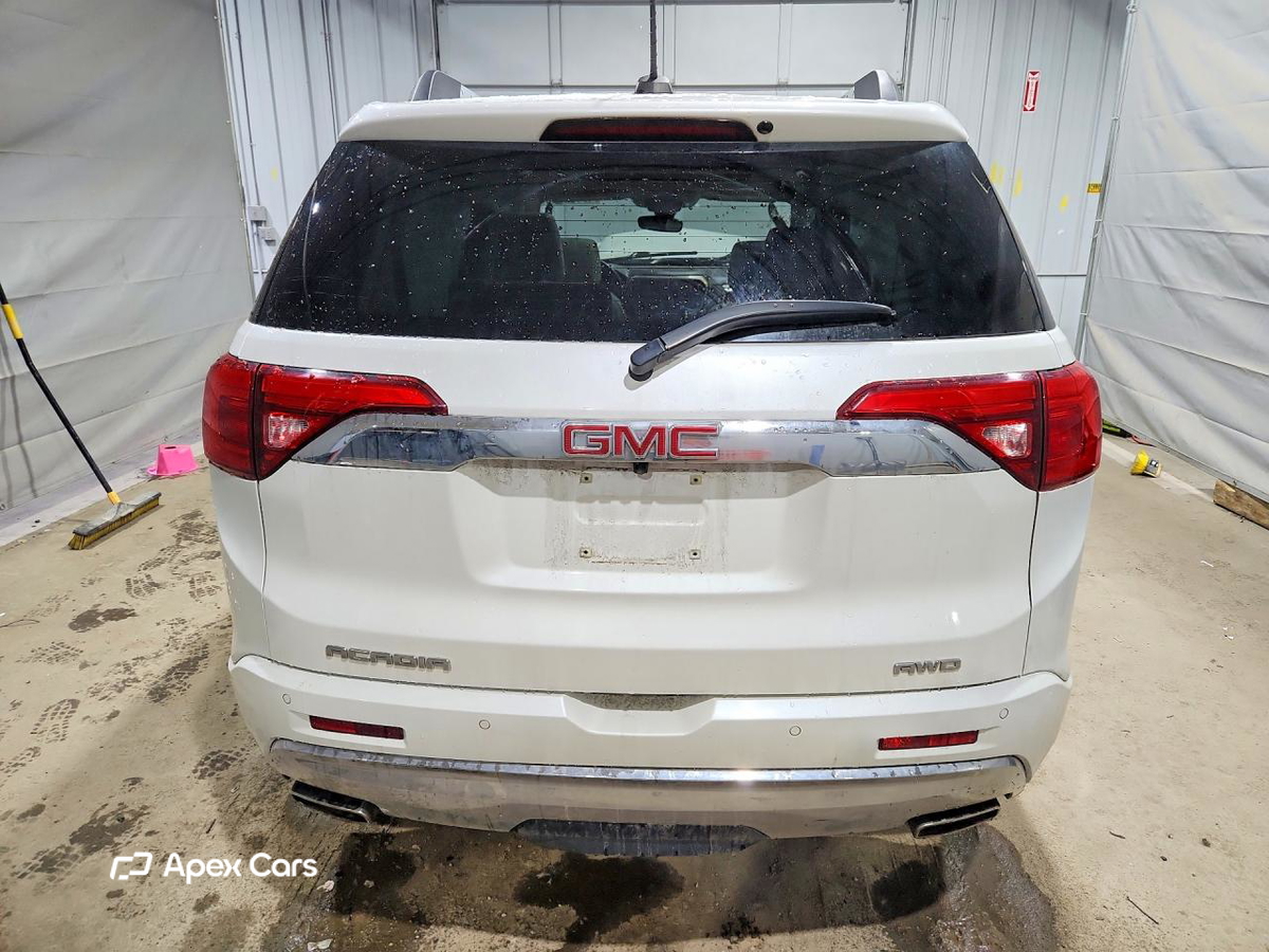 GMC Acadia 2017