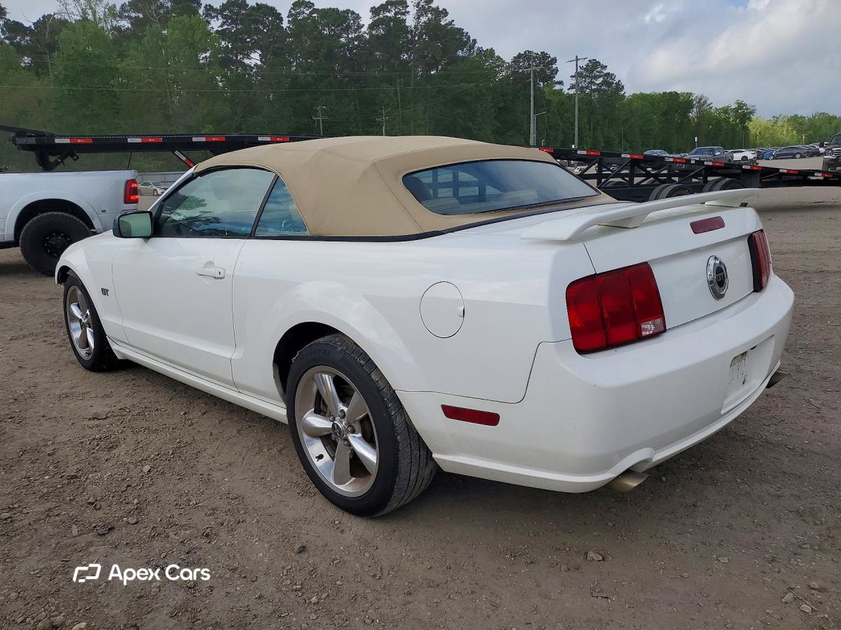Ford Mustang 2006