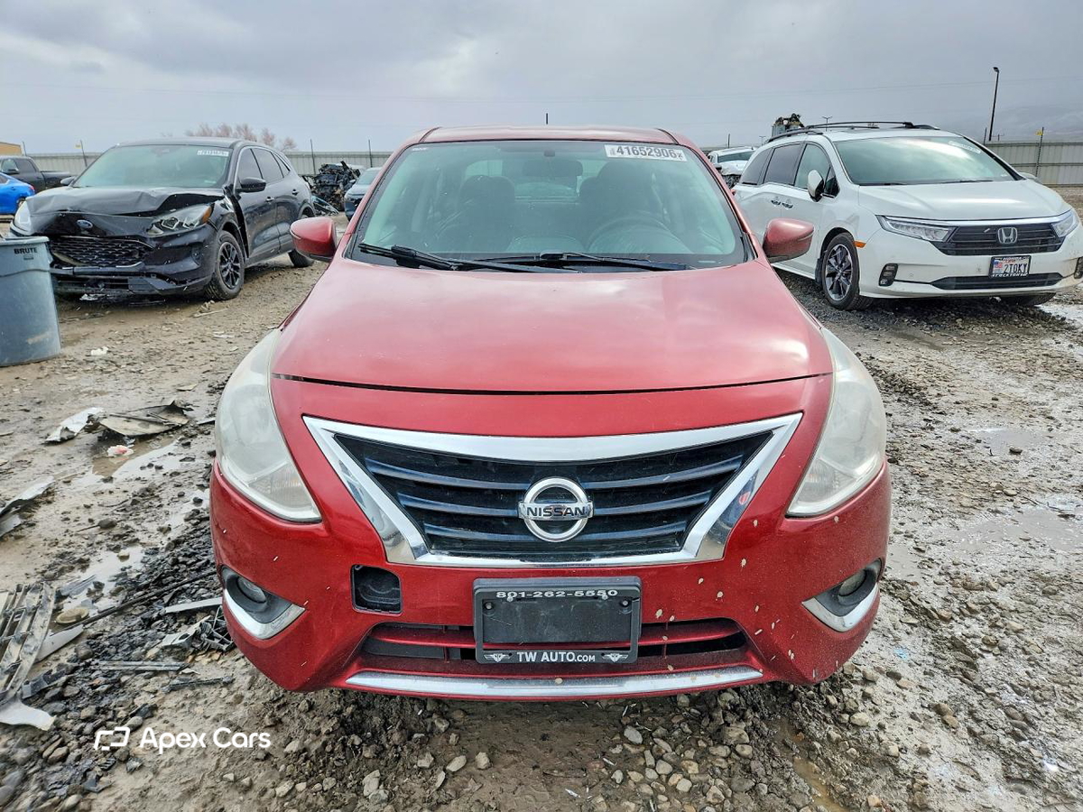 Nissan Versa 2017