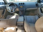 Nissan Altima 2010