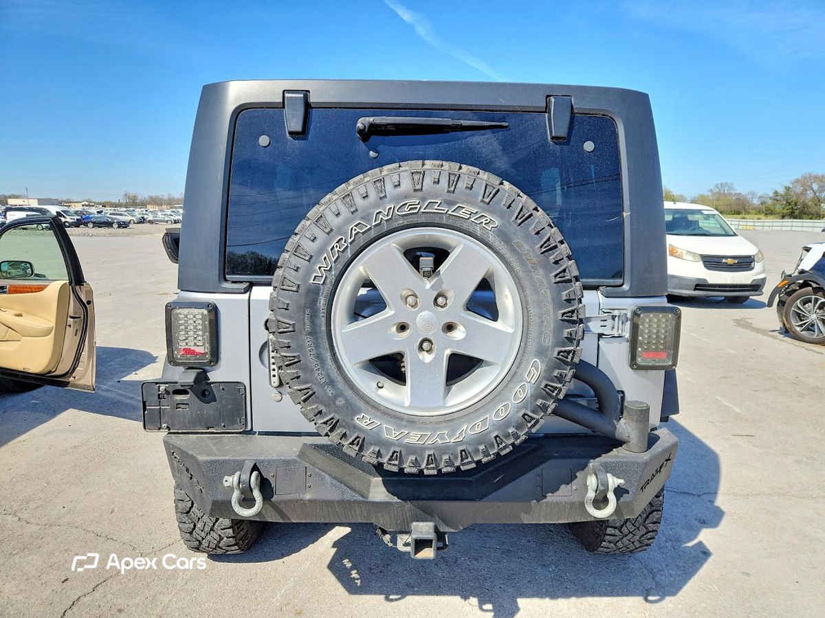 Jeep Wrangler 2014