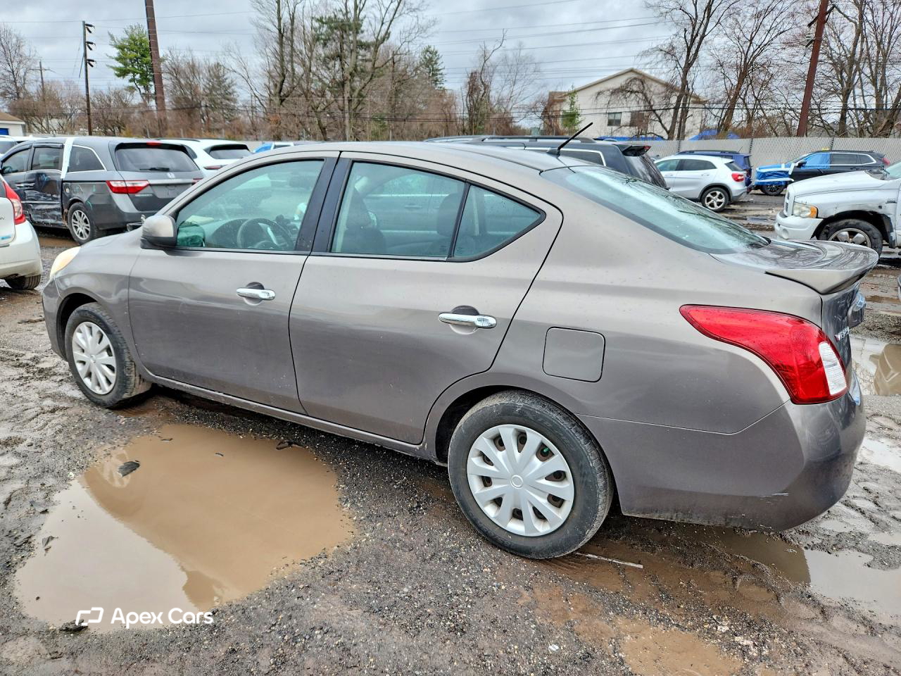 Nissan Versa 2014