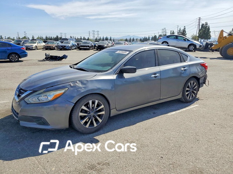 Nissan Altima 2017 - Zdjęcie 1 z 13