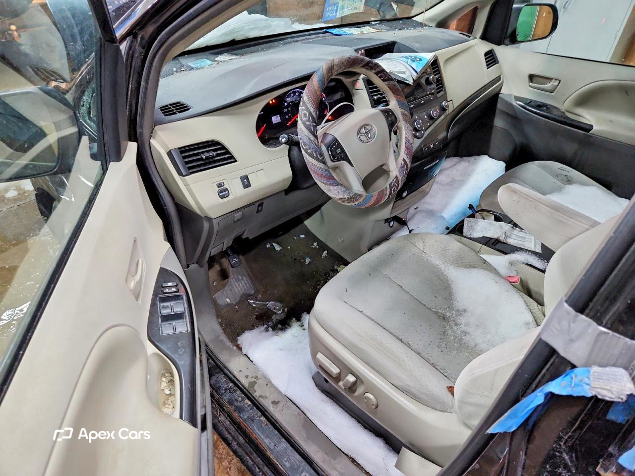 Toyota Sienna 2012
