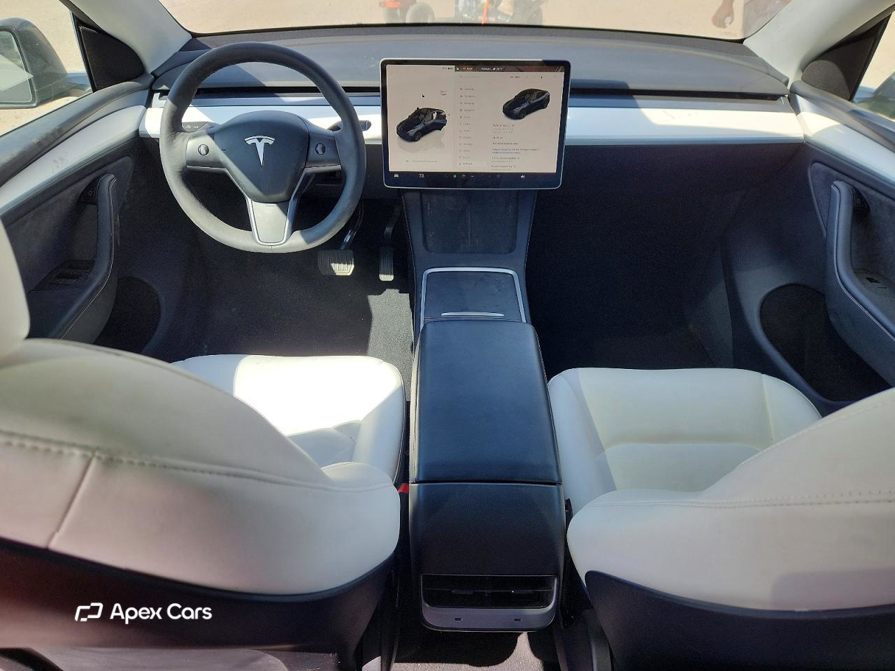 Tesla Model Y 2024