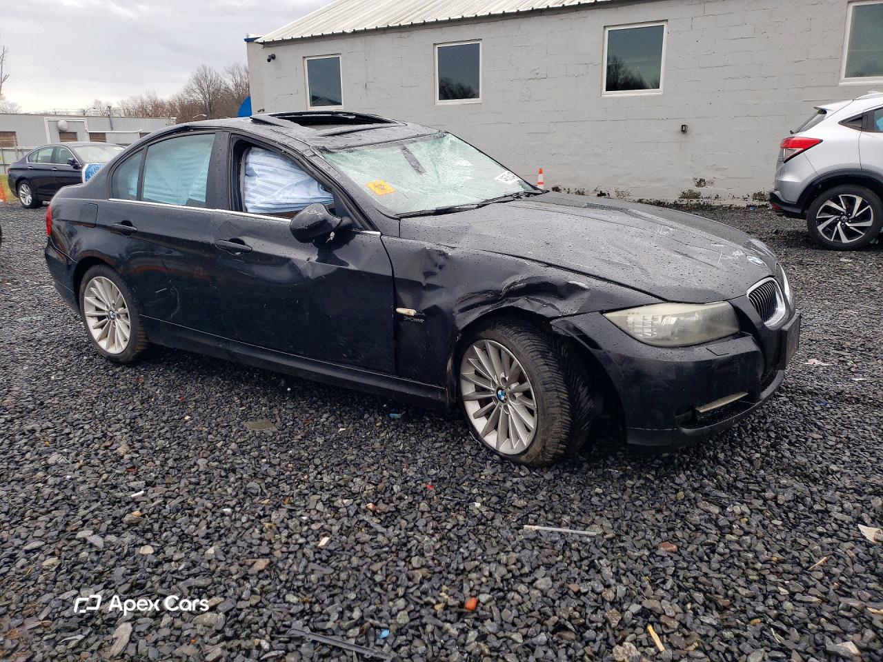 BMW Series 3 2011
