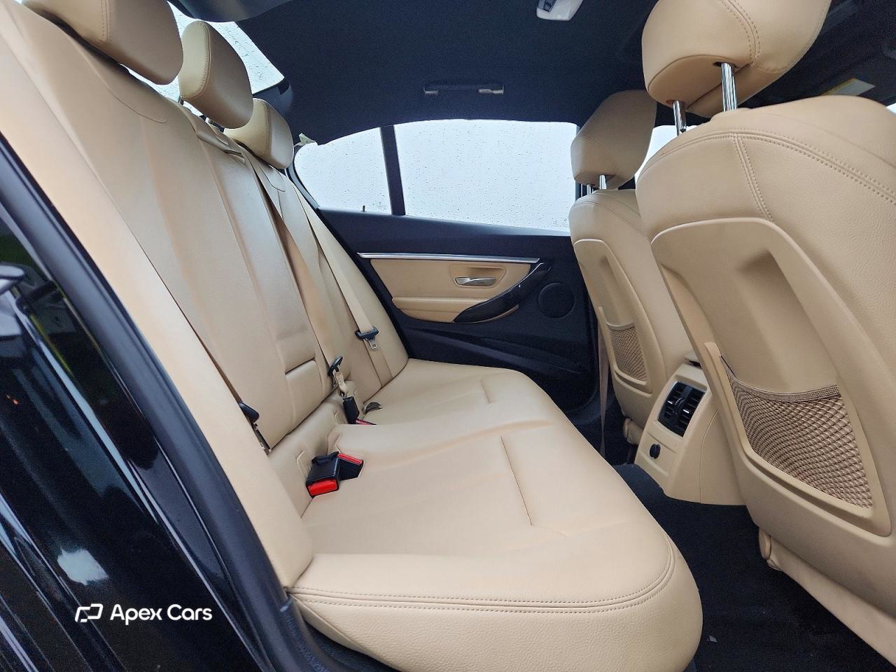 BMW Series 3 2017