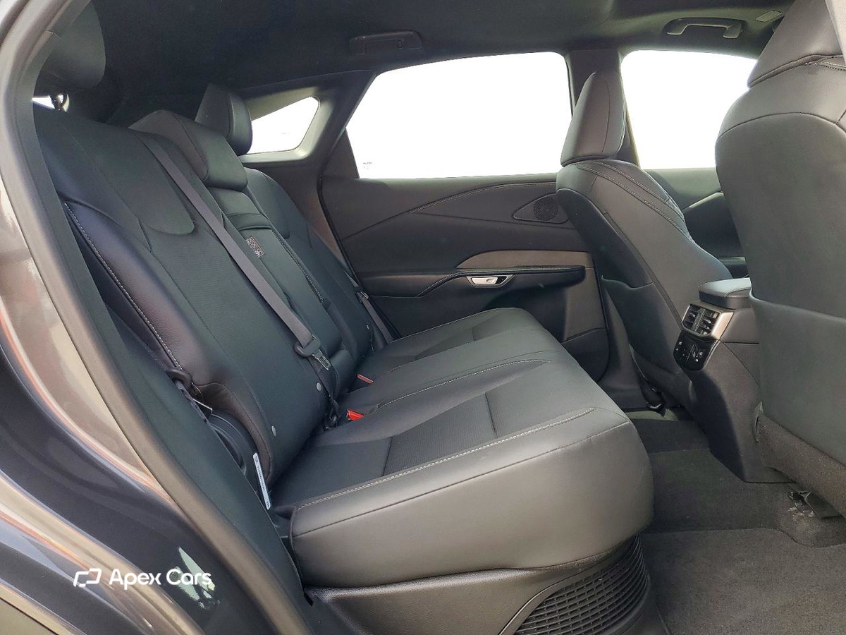 Lexus RX 2024