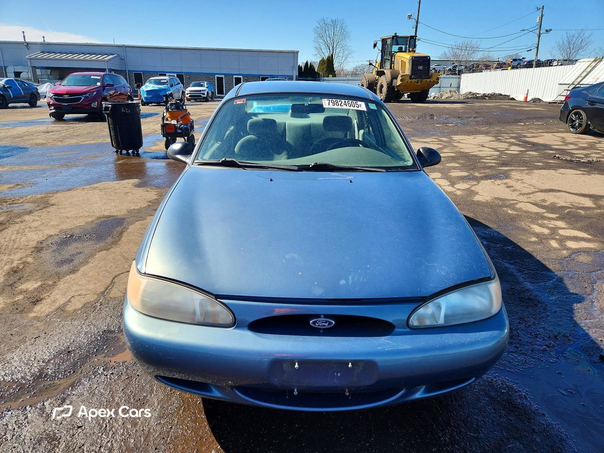 Ford Escort 1999