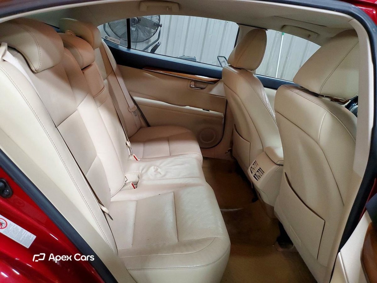Lexus ES 2013