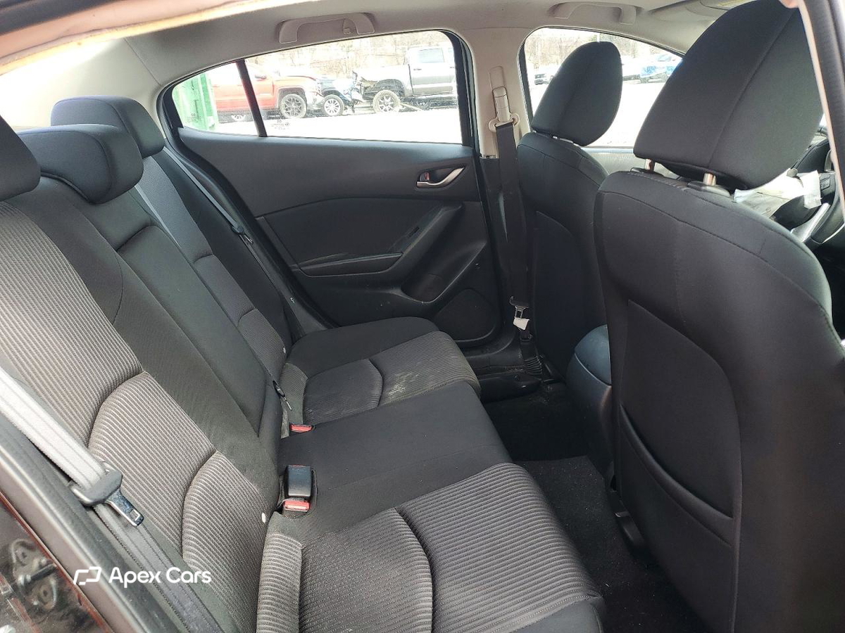Mazda 3 2016