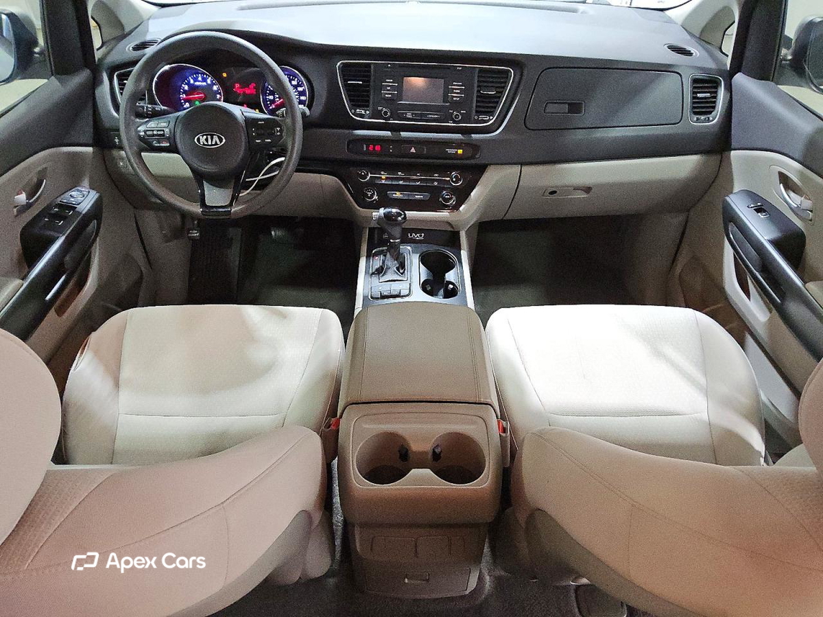 Kia Sedona 2016