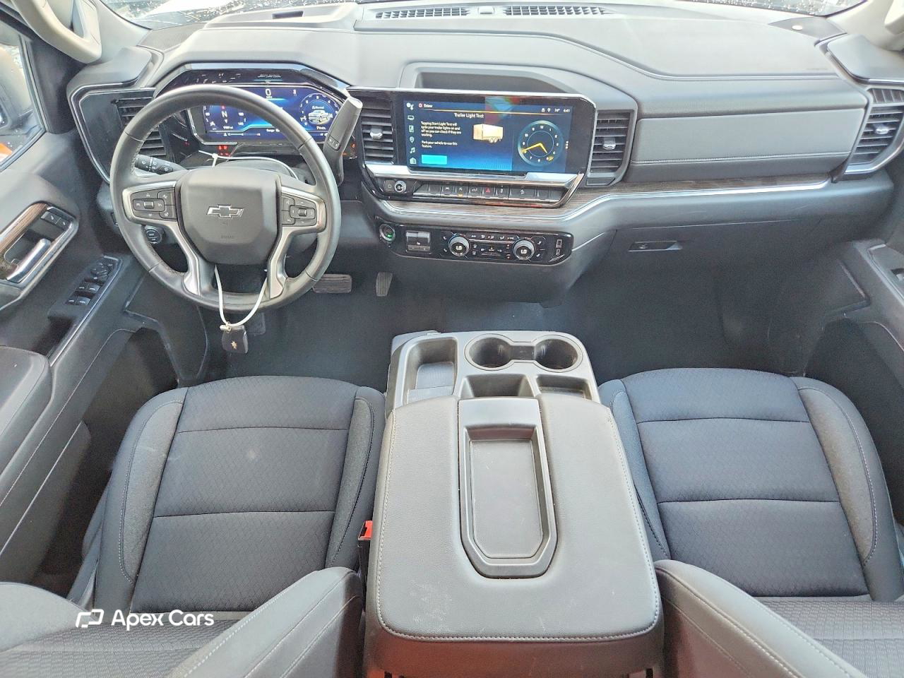 Chevrolet Silverado 2023