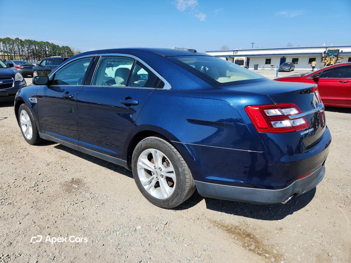 Ford Taurus 2017