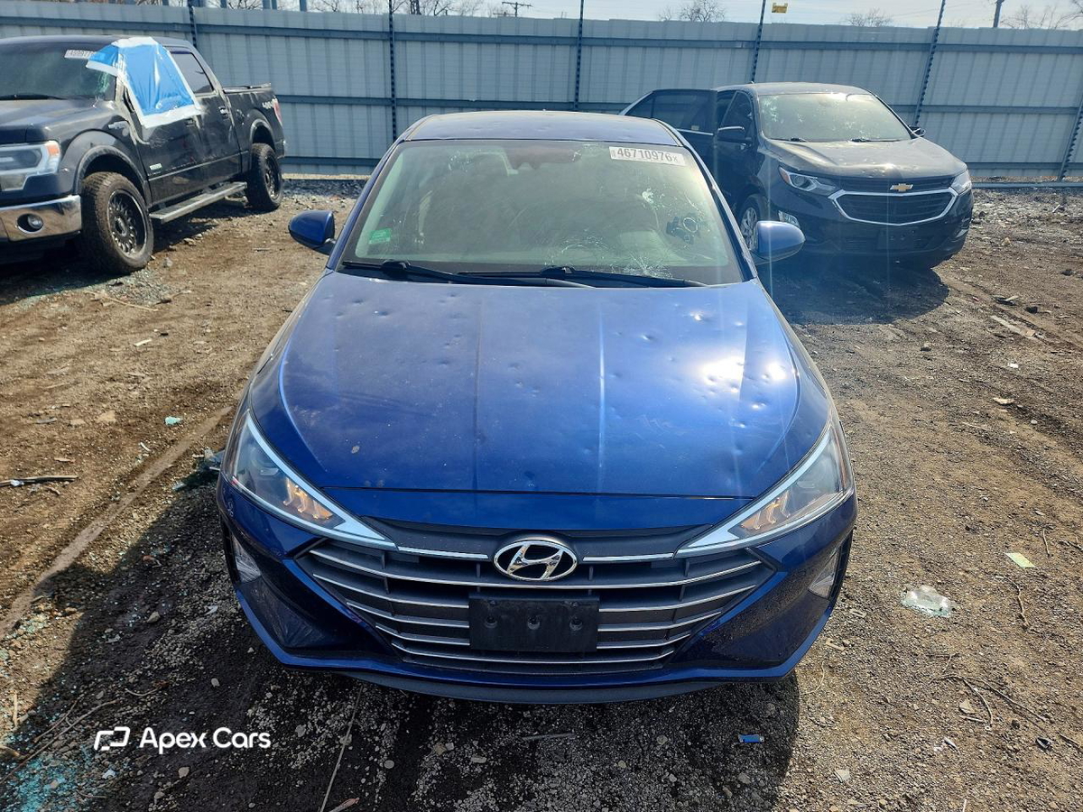 Hyundai Elantra 2019