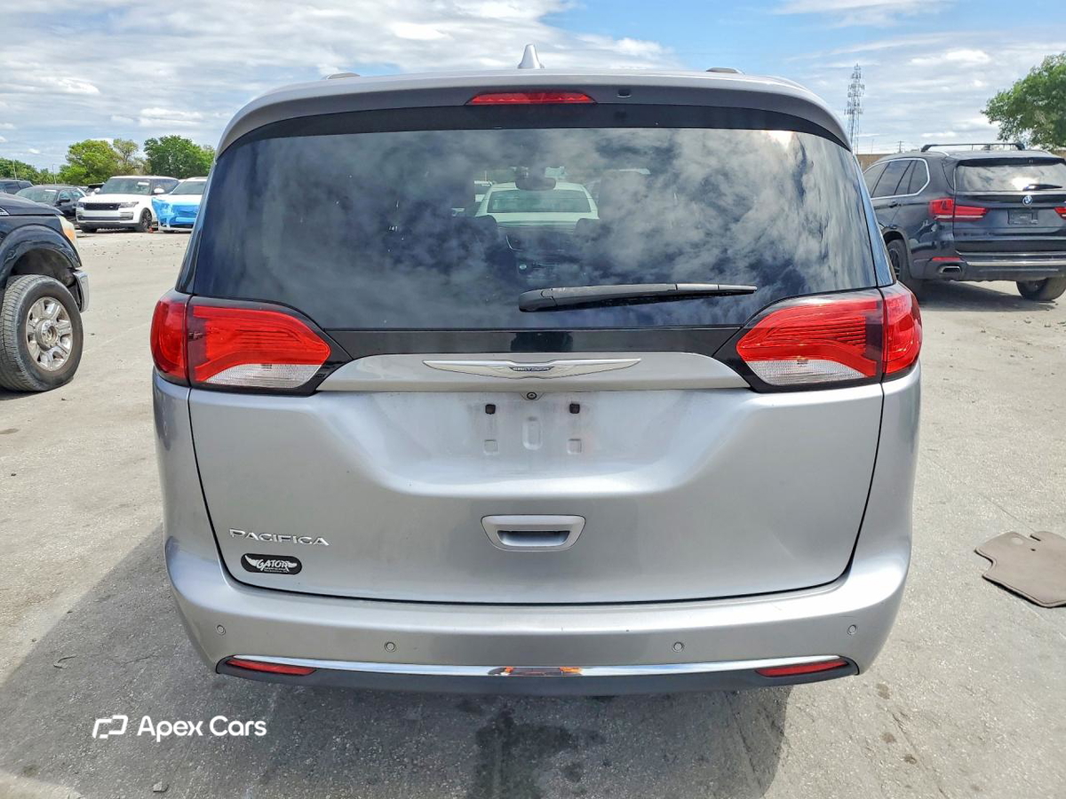 Chrysler Pacifica 2018