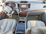Toyota Sienna 2013
