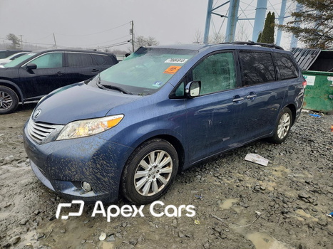 Toyota Sienna 2013 - Image 1 of 14
