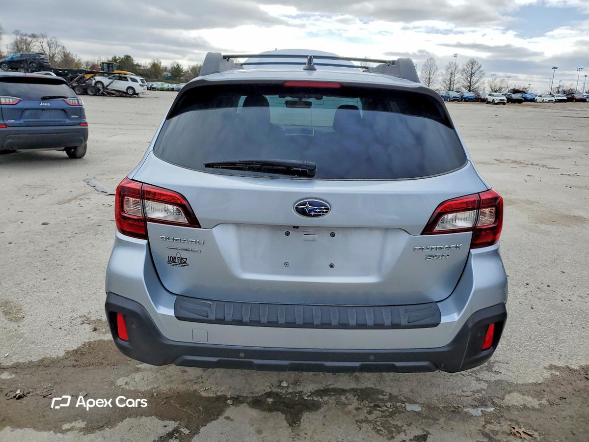 Subaru Outback 2018